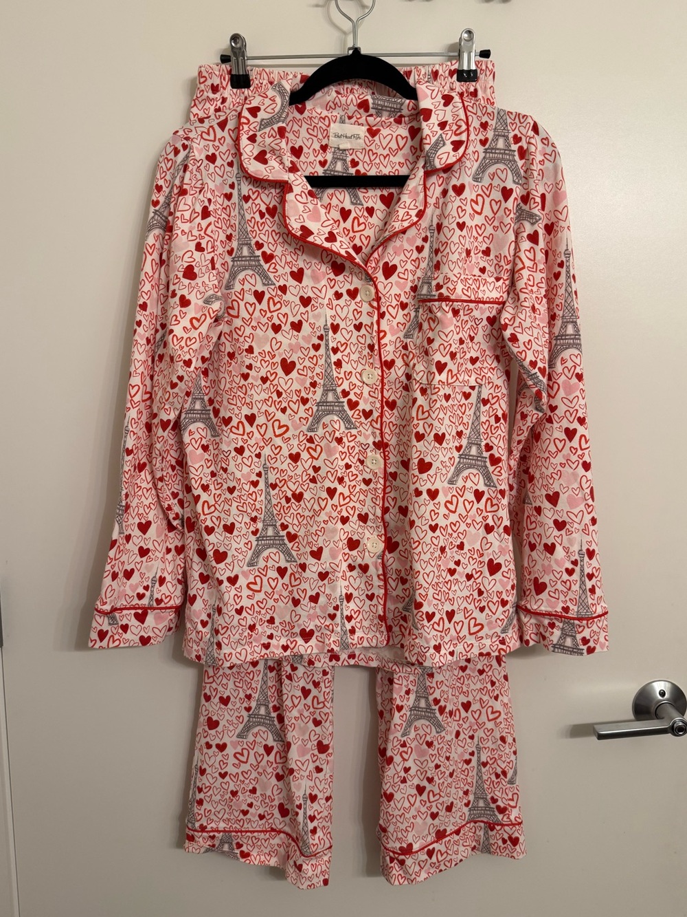BedHead Paris Je Taime Eiffel Tower Long Sleeve Pajama Set - Picture 3 of 7
